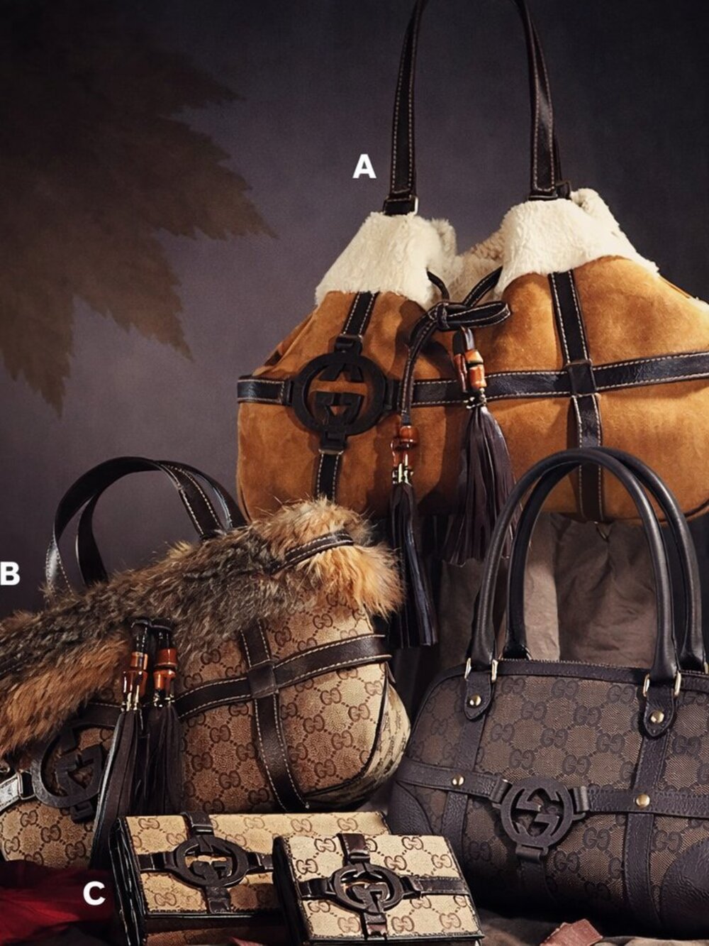 Gucci Interlocking GG Monogram Royal Reins Bag - Picture 6 of 16